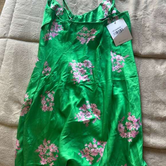 Hello Molly Mini Dress - Picture 3 of 3